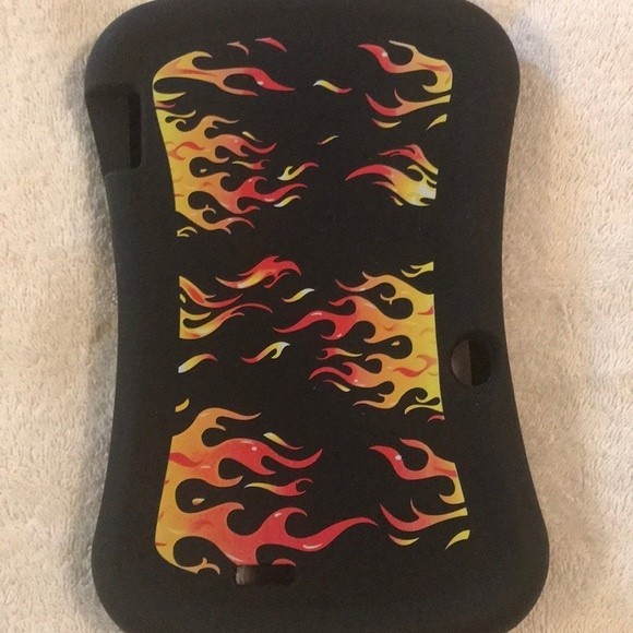 Vivitar Tablet Grip Safe Case - New in Box - Picture 2 of 4